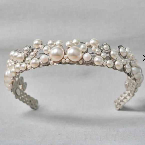 Maria Elena Iris Headband / Headpiece ROMA SPOSA BRIDAL X MARIA ELENA HEADPIECES // OCT 31 - NOV 9  main image 4